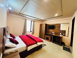 Hotel Maa Bhuvneswari