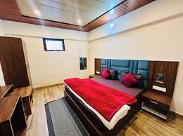 Hotel Maa Bhuvneswari