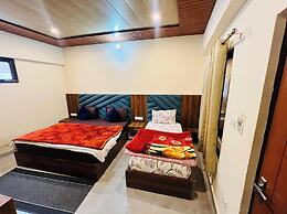 Hotel Maa Bhuvneswari