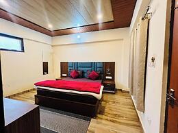 Hotel Maa Bhuvneswari