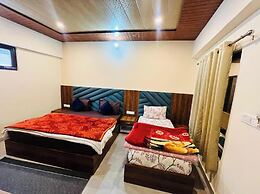 Hotel Maa Bhuvneswari
