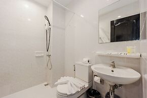 1BR Condo Pool Gym Near Beach C237