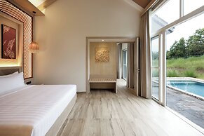 Himalayan Hideaway Resort Pokhara, The Centara Collection