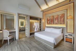 Himalayan Hideaway Resort Pokhara, The Centara Collection