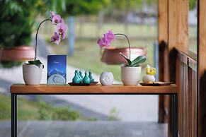 Himalayan Hideaway Resort Pokhara, The Centara Collection