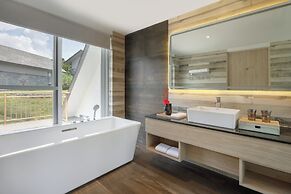 Himalayan Hideaway Resort Pokhara, The Centara Collection