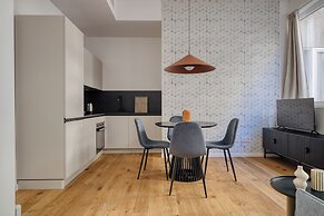 Modern 1-Bedroom Flat in Central Milan