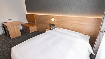 SUPER HOTEL HANOI