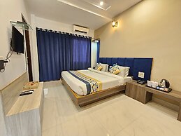 The Sky Comfort Hotel Brahm Sambandh