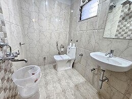 The Sky Comfort Hotel Brahm Sambandh