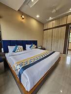 The Sky Comfort Hotel Brahm Sambandh
