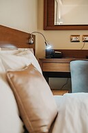 Center Hotel