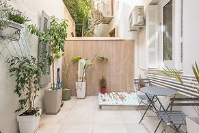 Stunning Design 1BR  Secret Garden