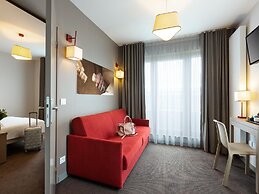 Apartment Near Geneva With Parking