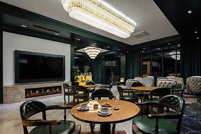 Grand Dior
