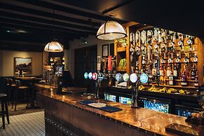 Coaching Inn