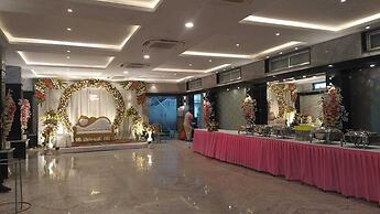 Anandaloke Residency