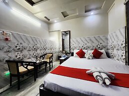 Anandaloke Residency