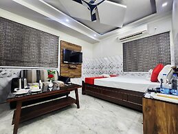 Anandaloke Residency