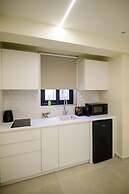 Thea Acropolis Suites & Apartments