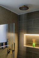 Thea Acropolis Suites & Apartments
