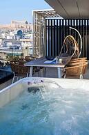 Thea Acropolis Suites & Apartments