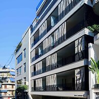 Thea Acropolis Suites & Apartments