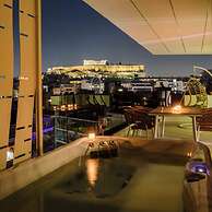 Thea Acropolis Suites & Apartments