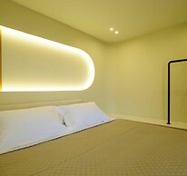 Thea Acropolis Suites & Apartments