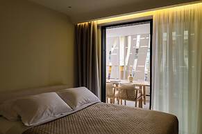 Thea Acropolis Suites & Apartments