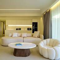 Thea Acropolis Suites & Apartments