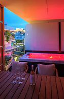 Thea Acropolis Suites & Apartments