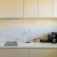 Thea Acropolis Suites & Apartments