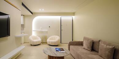 Thea Acropolis Suites & Apartments