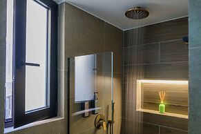 Thea Acropolis Suites & Apartments