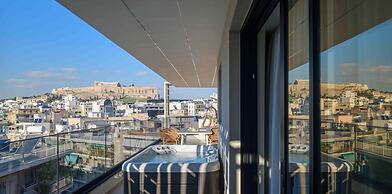 Thea Acropolis Suites & Apartments