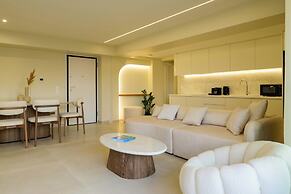 Thea Acropolis Suites & Apartments