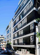 Thea Acropolis Suites & Apartments