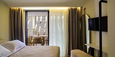 Thea Acropolis Suites & Apartments
