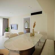 Thea Acropolis Suites & Apartments