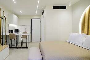 Thea Acropolis Suites & Apartments