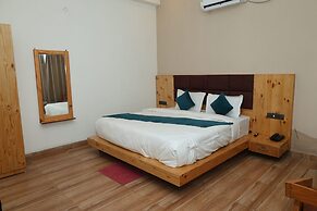 Vanam Resort and Roof Top
