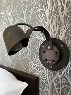 Homeplanet Hostel
