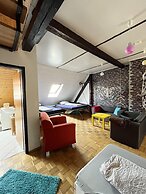 Homeplanet Hostel