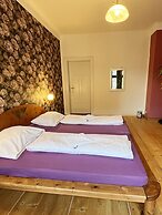 Homeplanet Hostel