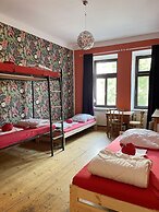 Homeplanet Hostel