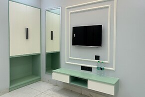 Hotel Benchmark Prime