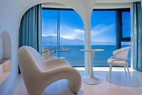 Dali Canghai Xueyue Seaview Hotel