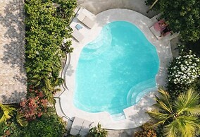 THE GARTEN LIVING HOTEL