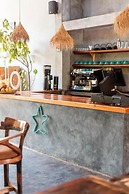 THE GARTEN LIVING HOTEL